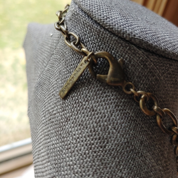 Mythology francescas green bib necklace - Picture 8 of 8